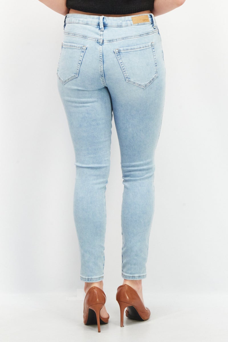 ESPRIT Women Skinny Fit Wash Stretchable Denim, Blue Wash - Image 4