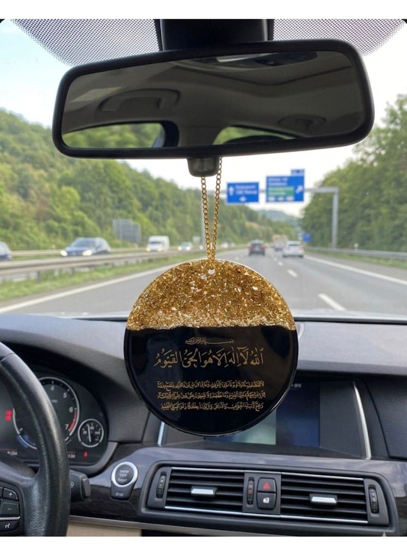 A circular car pendant with an elegant design of luxurious resin embroidered with gold leaf - Image 1