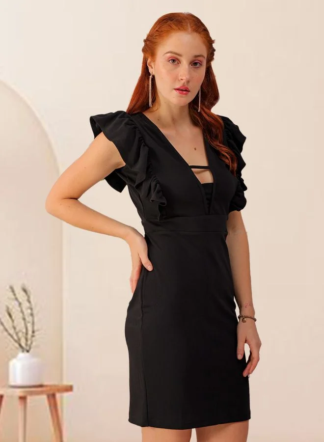 مرفوعة Women Fitted Party Wear Textured Ruffle Dress