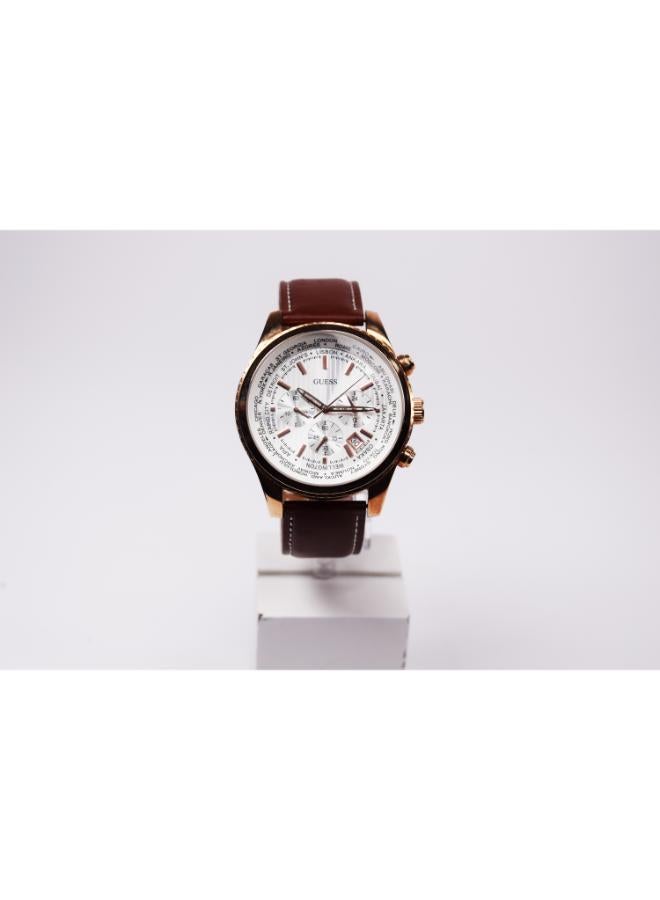 GUESS men ’s analog leather watch w0500g1-4 - Image 2