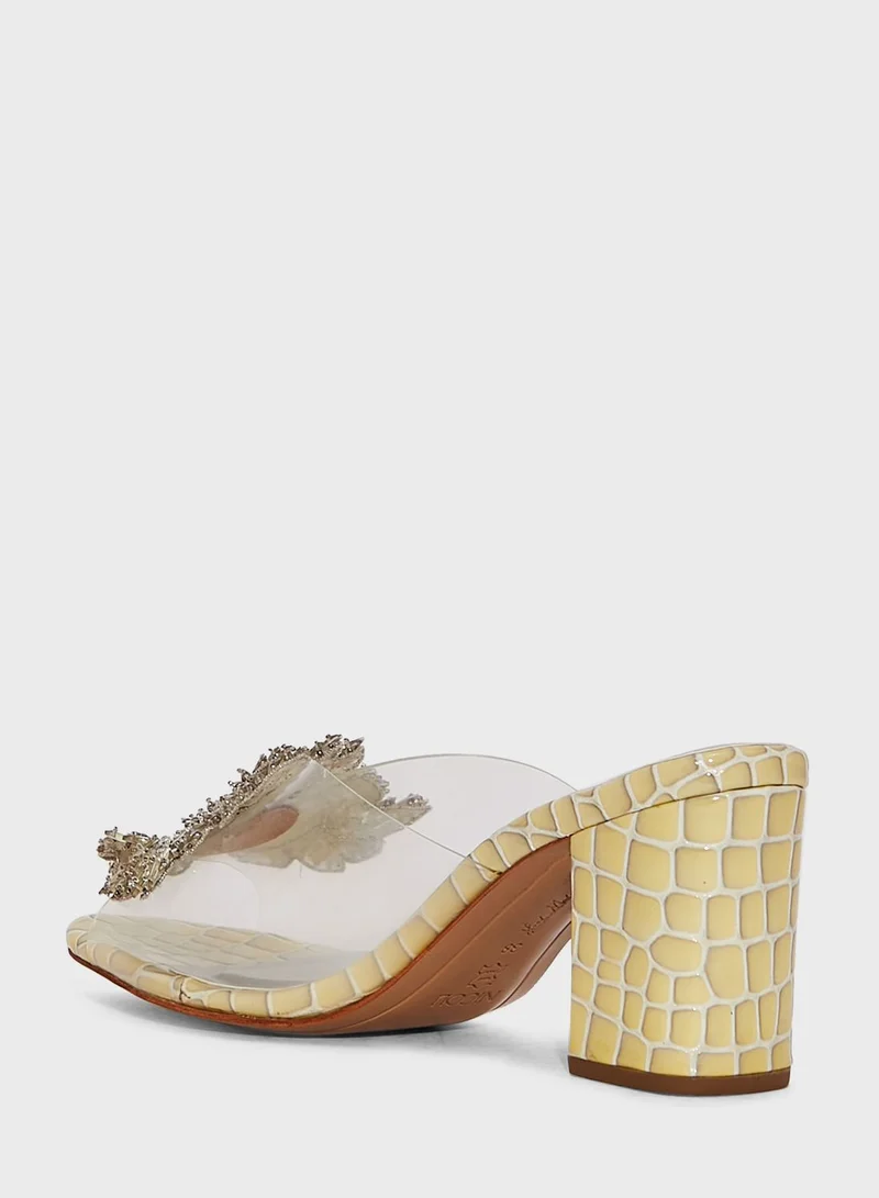 Nicoli Creek Mid Heel Sandals