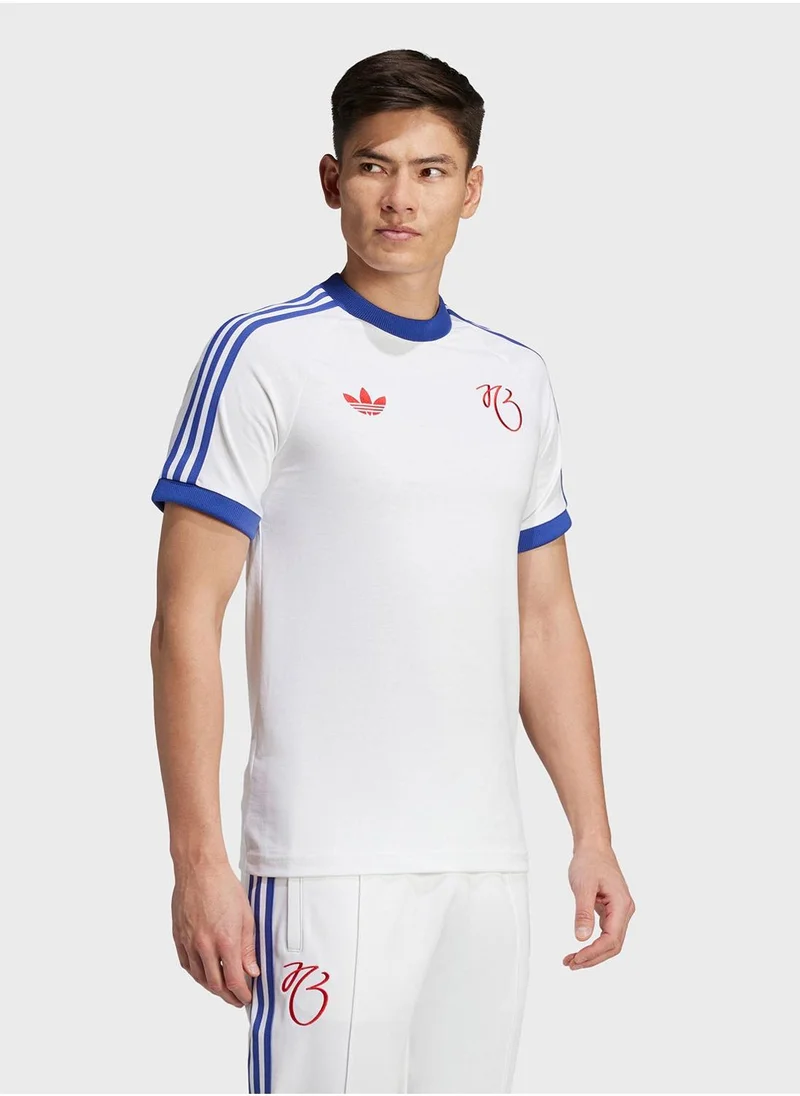 adidas تيشيرت بشعار 3 خطوط