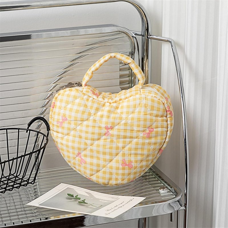 Fashionable Florals Print Heart Cosmetic Case Quilted Construction Spacious Toiletry Bag for Women Girls Travel Florals Print - Image 3