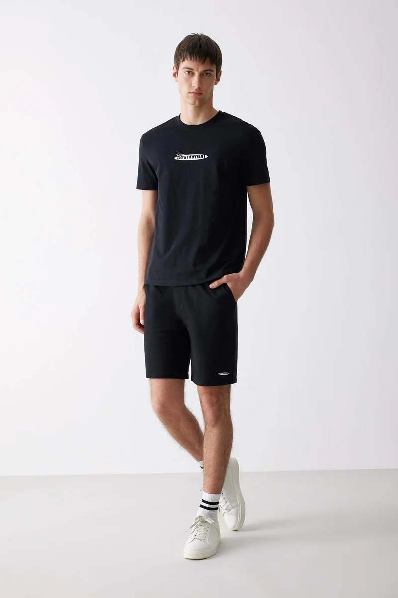 ديفاكتو Regular Fit Crew Neck Printed Cotton T-Shirt