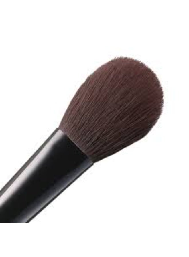 SUQQU Face Color Brush - Image 4