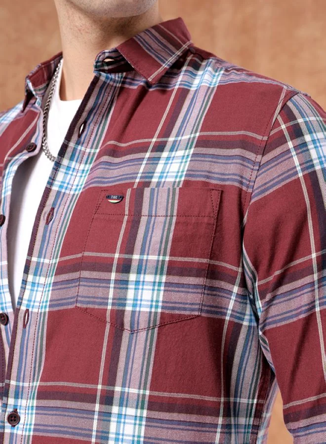 The Indian Garage Co Men Slim Fit Checkered Full Sleeves Cutaway Collar Casual Shirt