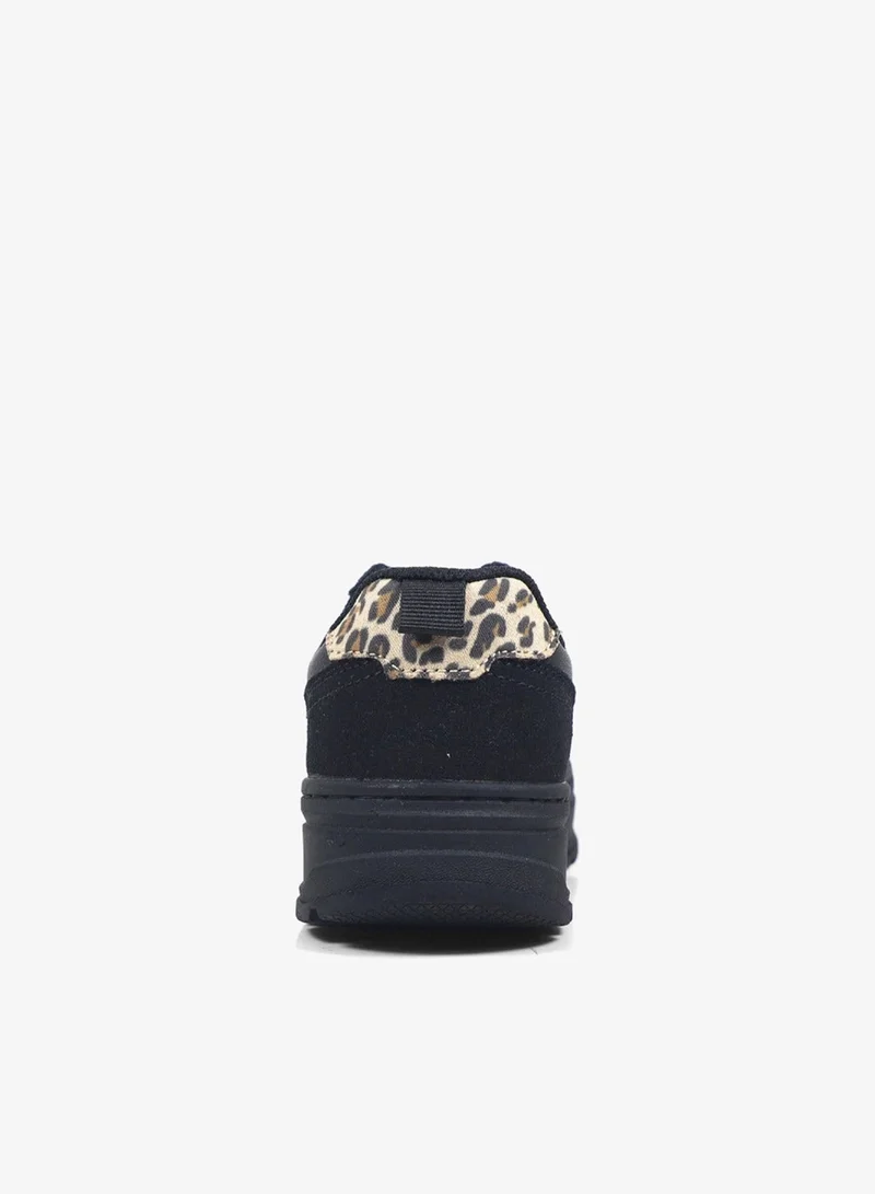 جاب حذاء رياضي بناتي برباط من بارادايس بي إس سي