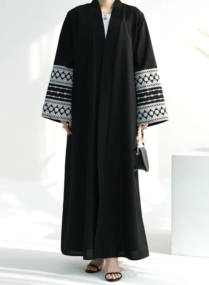 عباية جلابية إسلامية أنيقة بأكمام مطرزة بتصميم عصري يجمع بين التقاليد، مثالية للمناسبات الأنيقة  - Image 5