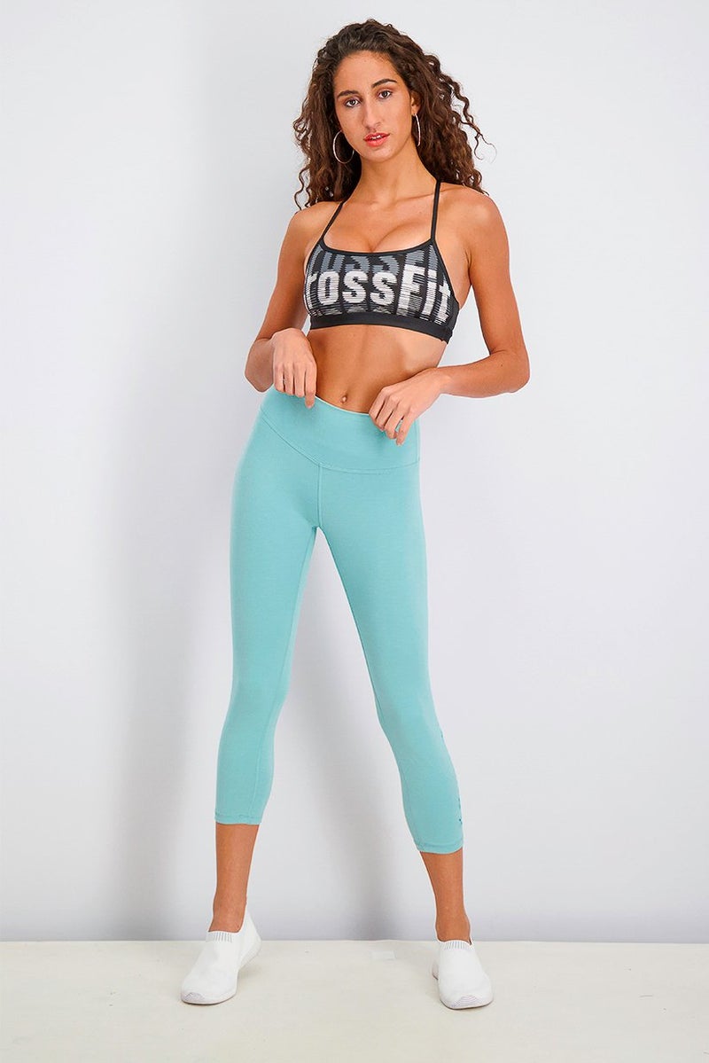 Reebok حمالة صدر رياضية نسائية مع حشوة خفيفة، سوداء - Image 2