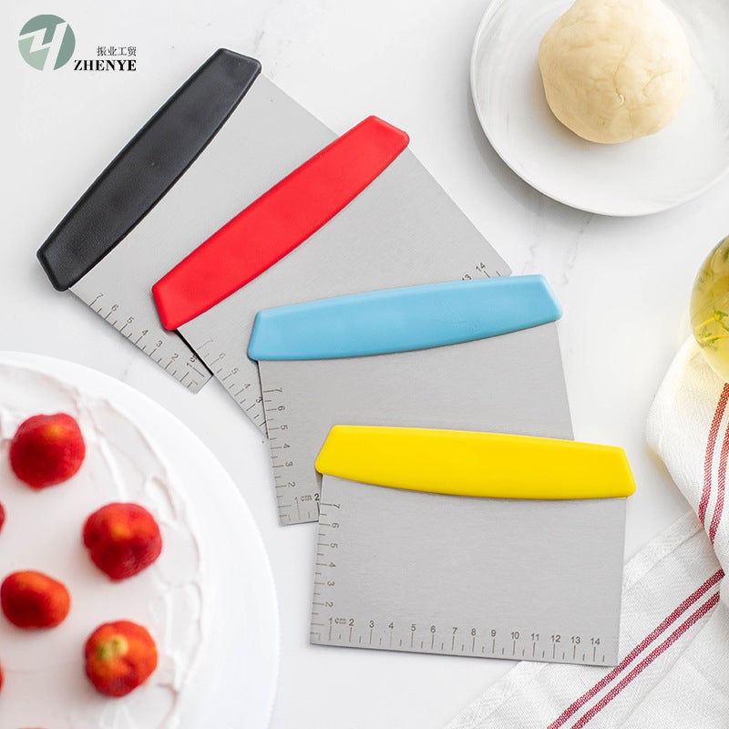 Household Stainless Steel Kitchen With Scale Noodle Cutter Dough Flour Cutter Baking Scraper Cream Scraper Flat Knife - Image 2