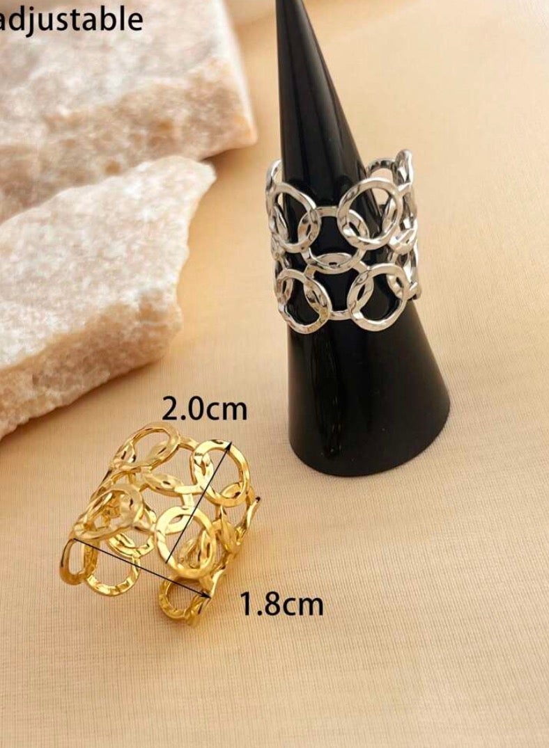 إيكوال طقم مكون من خاتمين نسائي من الاستانلس ستيل باللونين الفضي والذهبي بمقاس موحد - Image 5