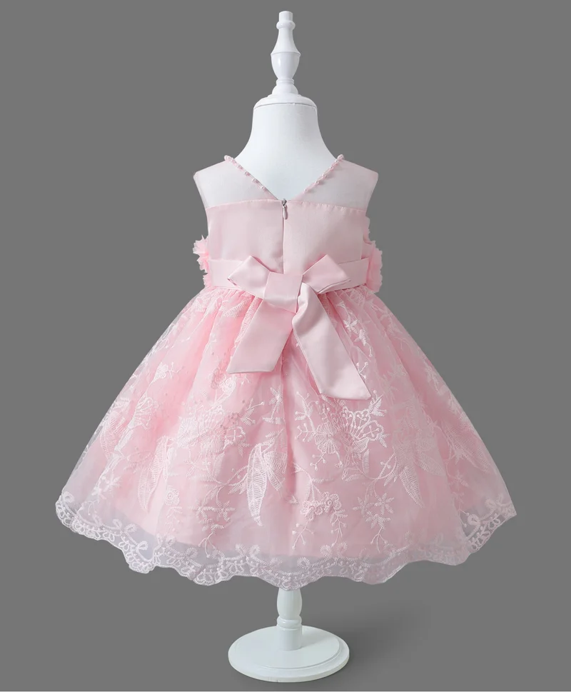 مارك وميا فستان سهرة بدون أكمام بتطريز زهري وكشكشة من مارك وميا - خوخي