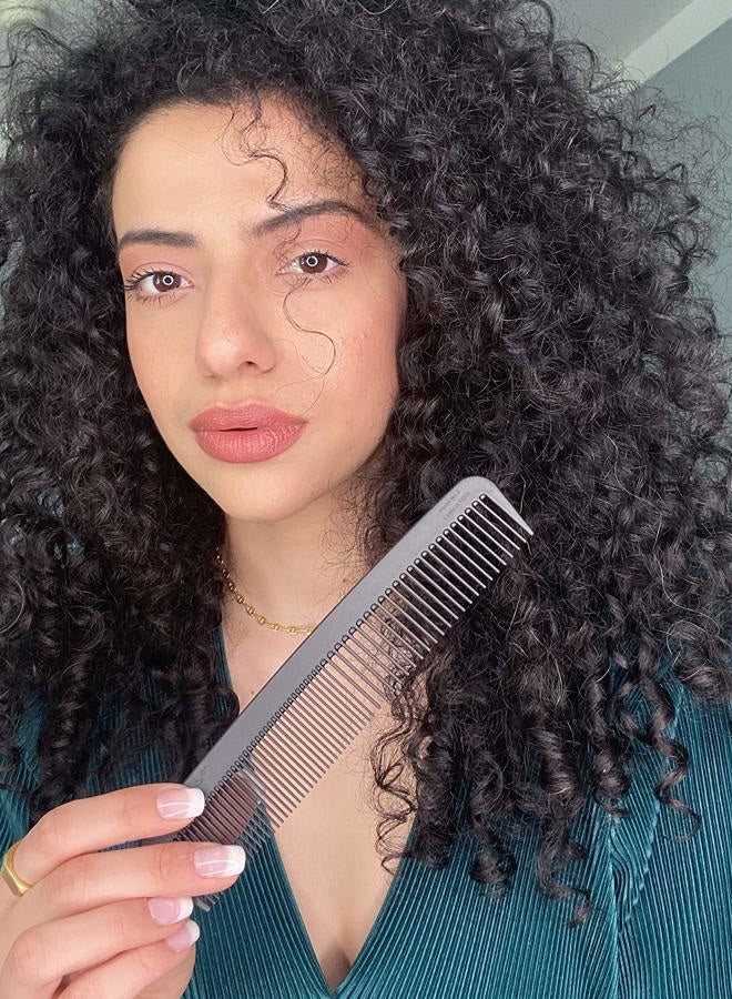 Chicago Comb Model 6 Carbon Fiber, 7 inches (17.8 cm) long, anti-static, graphite black, made in USA - Image 3