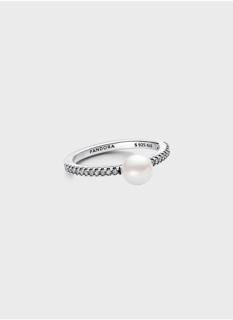 باندورا Treated Freshwater Cultured Pearl & Pav Ring