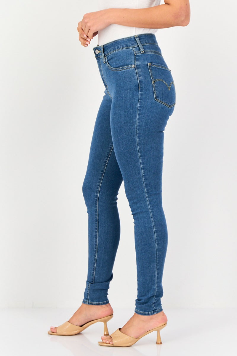 Levi's جينز ضيق للنساء، مغسول وقابل للتمدد، أزرق فاتح - Image 2