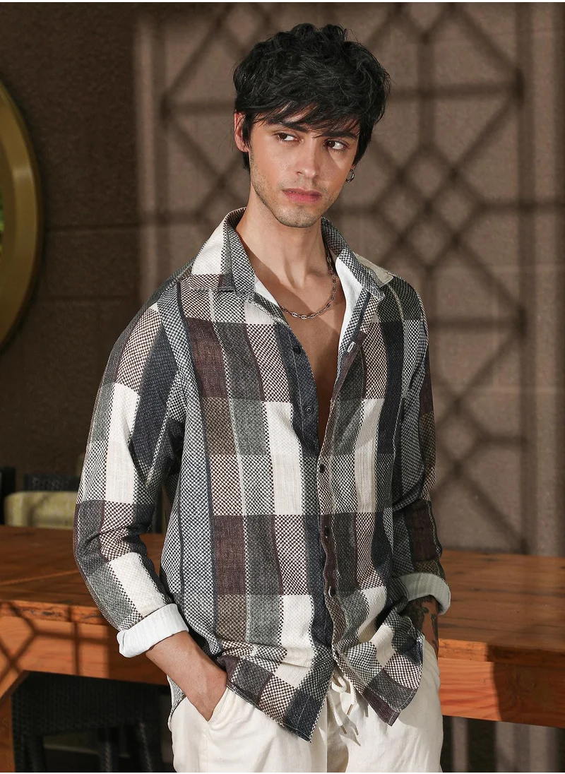 كامبوس سوترا Campus Sutra Men's Multicolour Woven-Block Oversized Shirt For Casual Wear | Spread Collar | Long Sleeve | Button Closure | Oversized Shirt Crafted With Comfort Fit For Everyday Wear