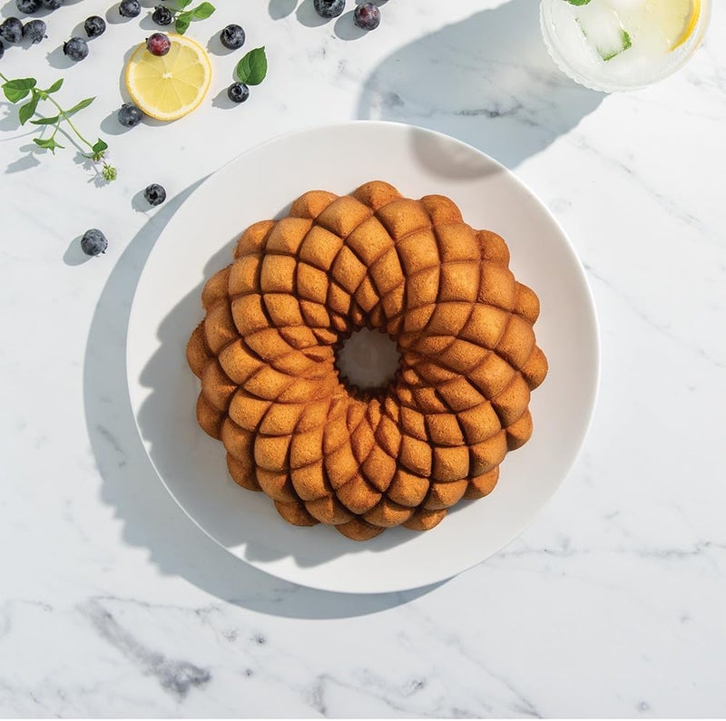 Nordic Ware Kaleidoscope Bundt, 10 Cup, Gold - Image 2