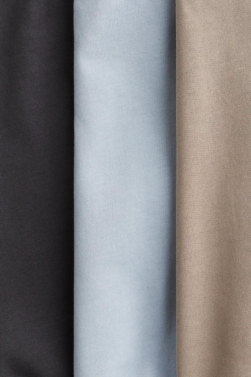 اتش اند ام بناطيل رياضية من القطن - عبوة من 3 قطع