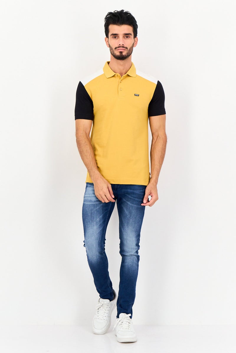 Levi's تي شيرت بولو قصير الأكمام للرجال بتصميم عادي مع شعار العلامة التجارية، متعدد الألوان - Image 2