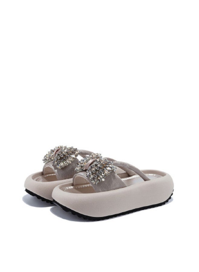 SAFIYA High Value】saturday Brand Women's Beach Sandals 2025 Summer Collection, Lazy Vacation Style, Fashionable Outdoor Wear - Image 1