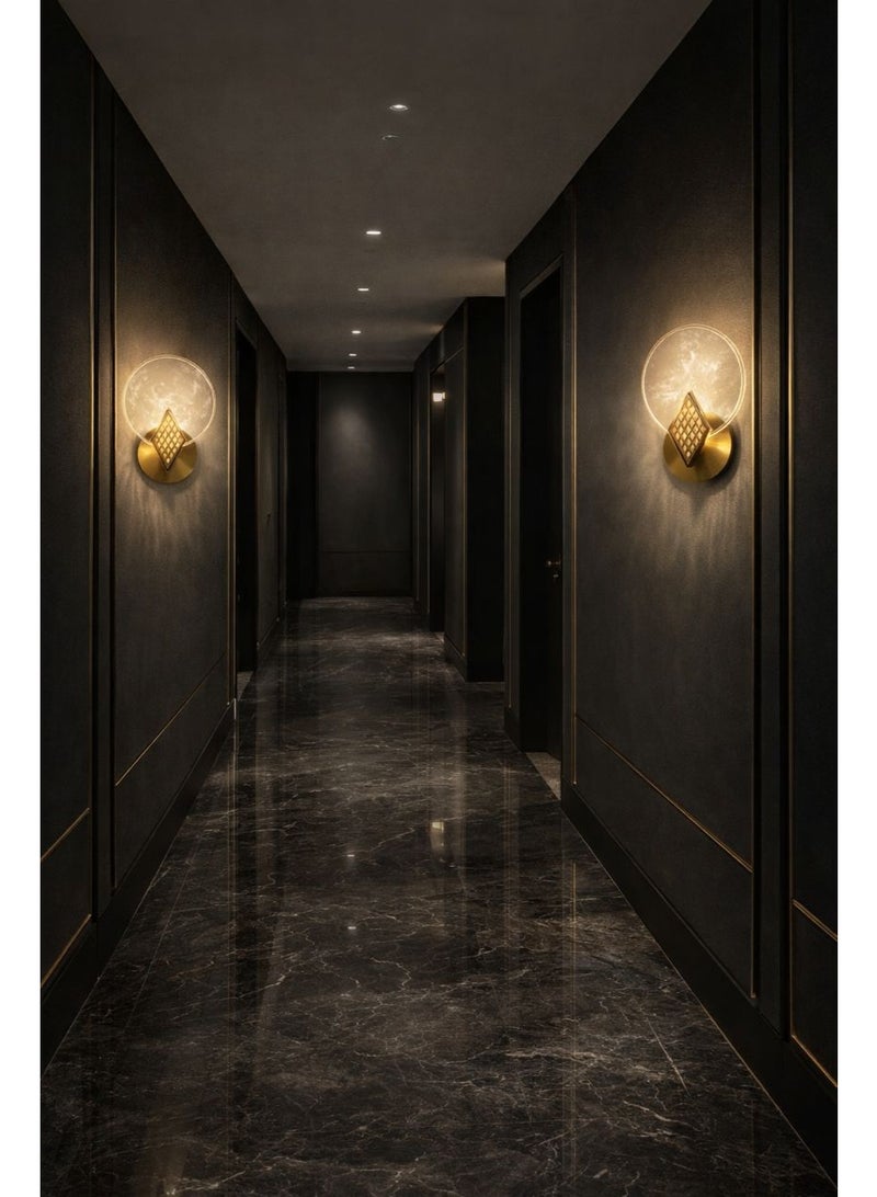 Luxury metal wall light with fifteen-centimeter glass circle, twenty-five centimeter length, featuring three LED lights in modern artistic design - Image 2