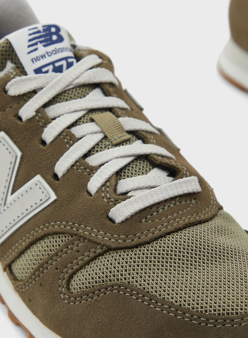 New Balance 373 Low Top Sneakers