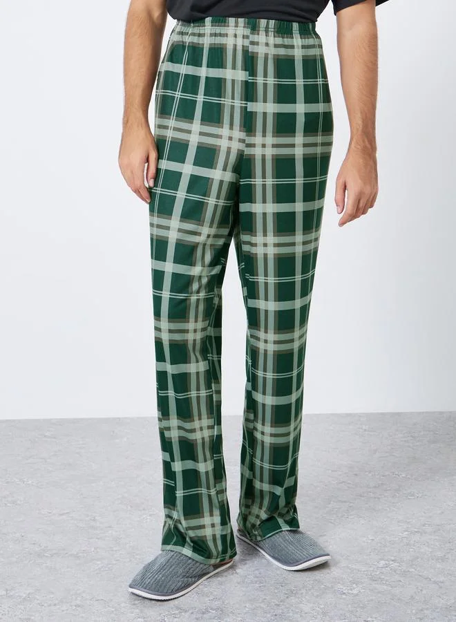 Styli Black Men Relaxed Fit Solid T-Shirt and Checked Pyjama Set for Men | Best Price UAE
