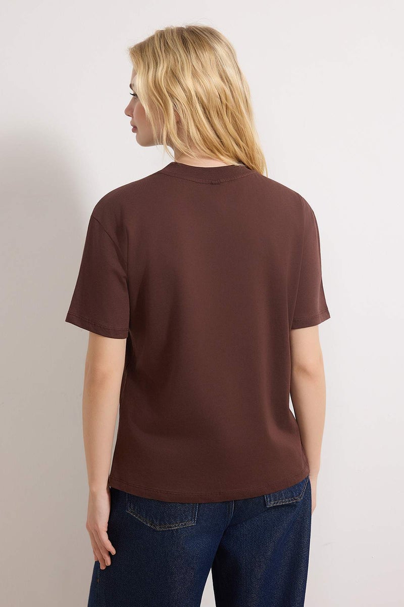 trendyol Dark Brown 100% Cotton Basic Regular/Normal Fit Mock Neck Knitted T-Shirt Twoaw20Ts0096 - Image 4