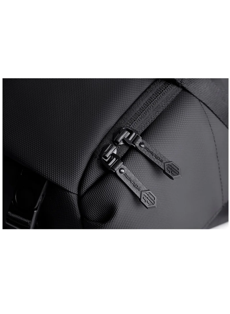ARCTIC HUNTER Unisex Camera Bag Water Resistant Compact Camera Shoulder Bag with Tripod Holder for DSLR/SLR/Mirrorless Cameras K00576 Black