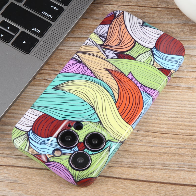 HuHa Protective Cover For iPhone 14 Plus Dustproof Net Full Coverage PC Phone Case(Contrasting Leaves) - Image 3