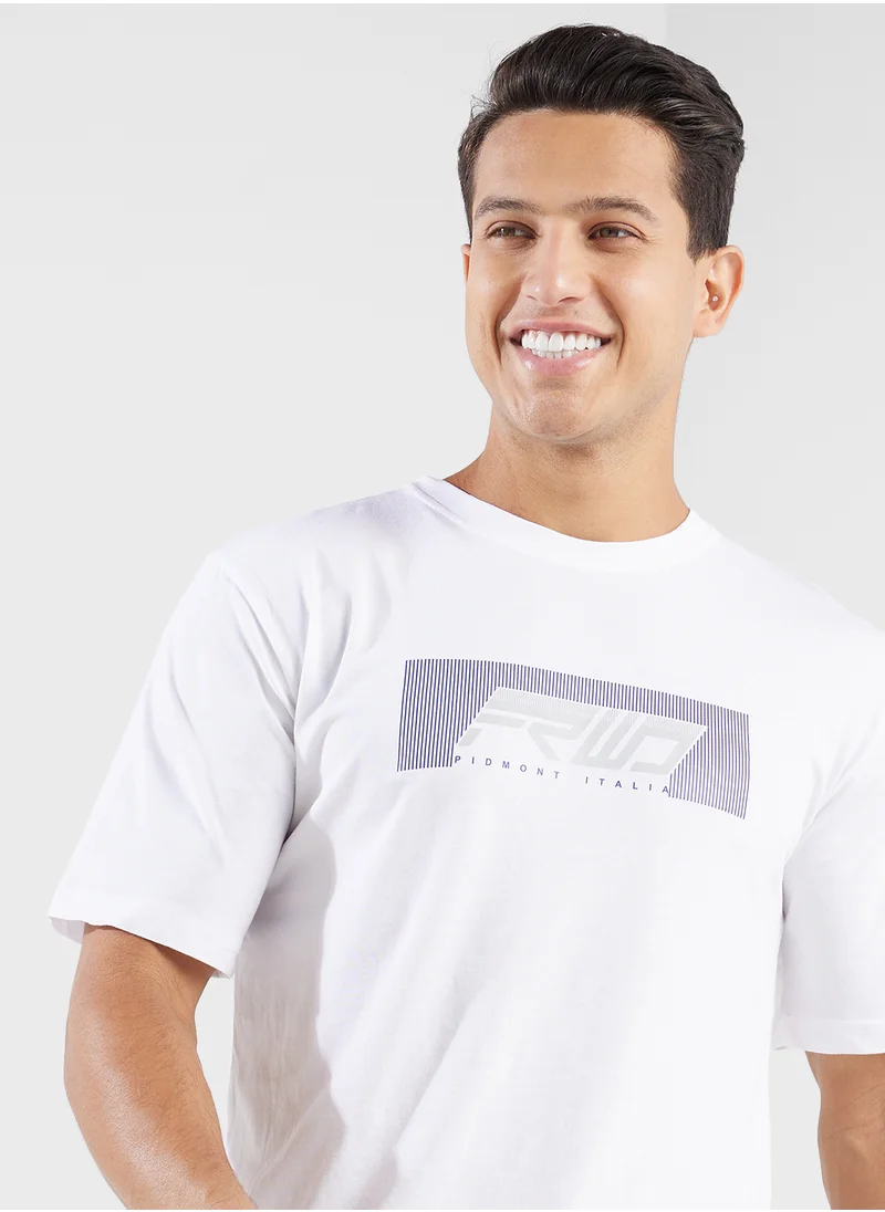 FRWD Linear Oversized Tee