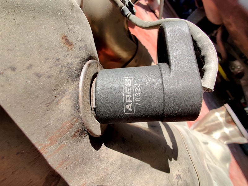 ARES أداة استشعار الأكسجين ARES 70039-3/8 بوصة مع فتحة 7/8 بوصة (22 مم) - وصول إلى المستشعر من الجانب، مما يمنع تلف الأسلاك - Image 4