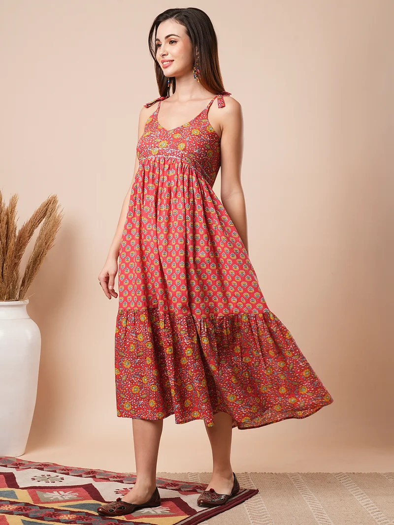 جلو باص Globus Women Floral Printed Cotton Tiered Empire Midi Ethnic Dresses