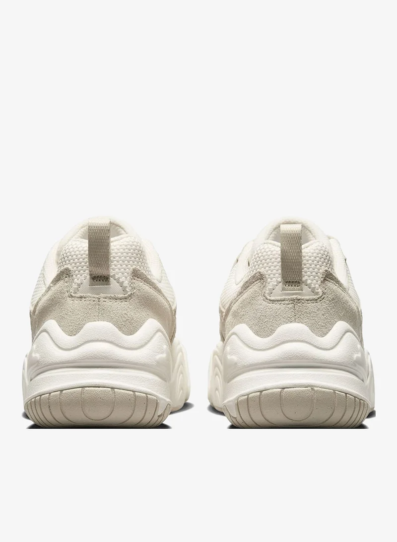 Nike Tech Hera