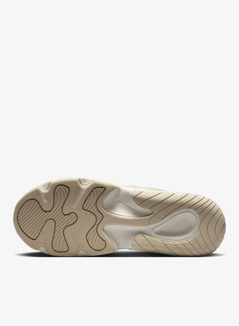 Nike Tech Hera