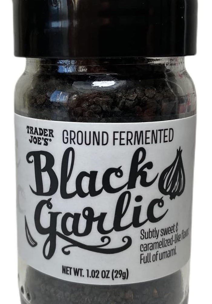 Trader Joe's ثوم أسود مخمر مطحون من تريدر جوز - Image 1