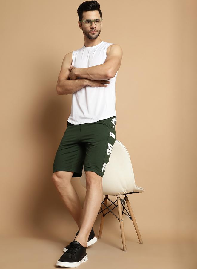 تايك تو شورت رجالي بقصة عادية برسومات فيب من دور - Image 5