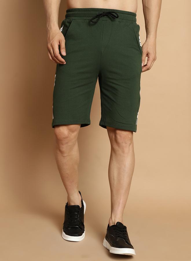 تايك تو شورت رجالي بقصة عادية برسومات فيب من دور - Image 1