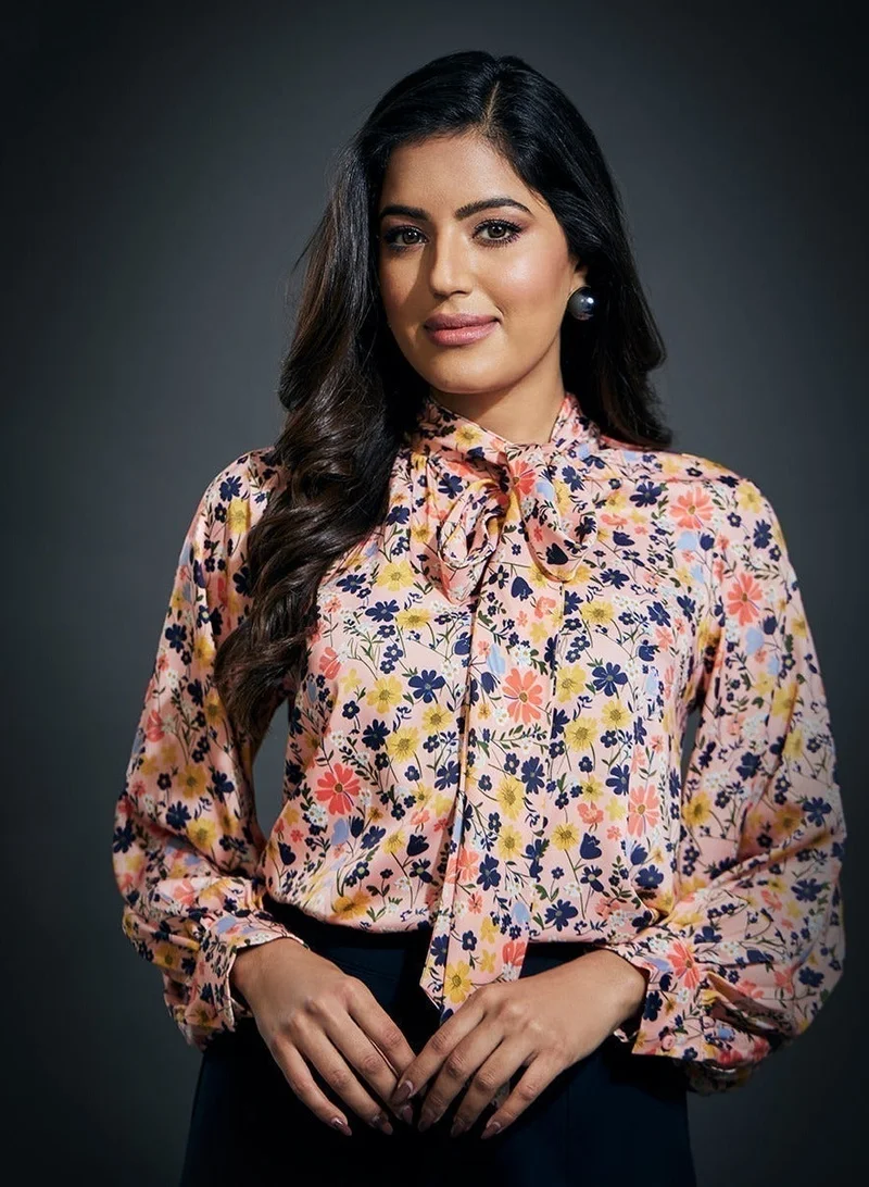 Zigzag Neck Tie Long Sleeve Satin Top