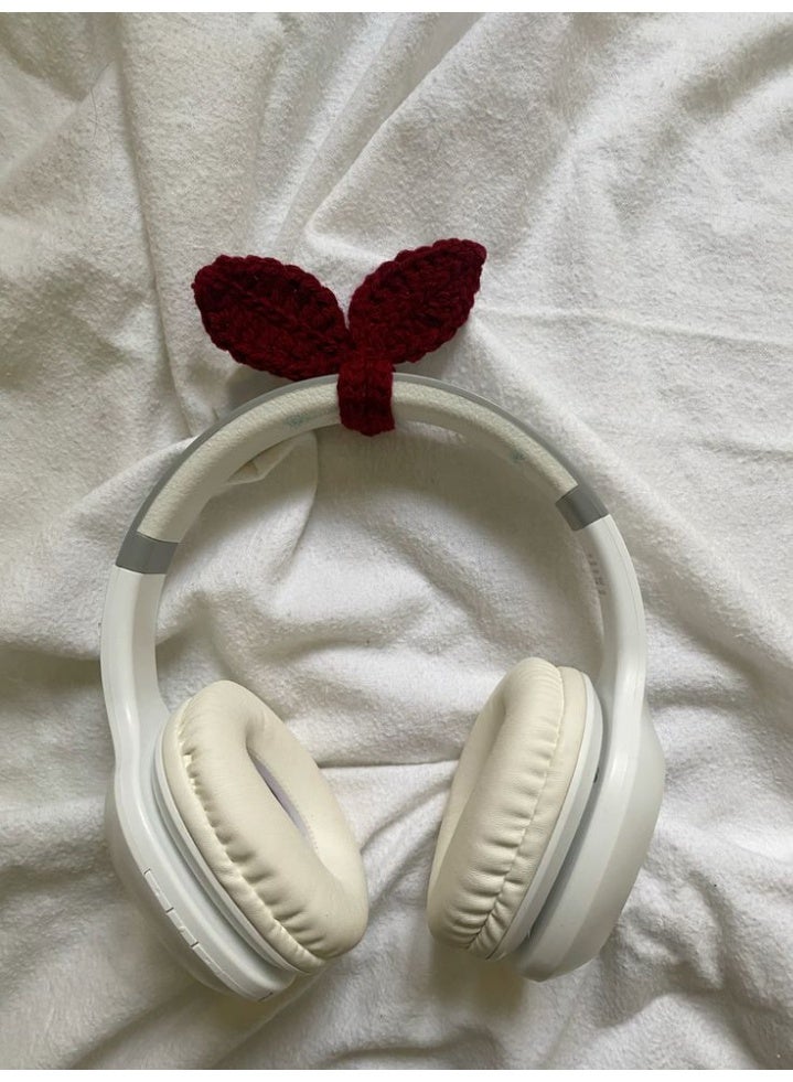 Handmade Crochet Leaf Cable Organizer & Headphone Accessory – Cute Yarn Cord Holder, Earphone Decor, Bag Charm & Keychain