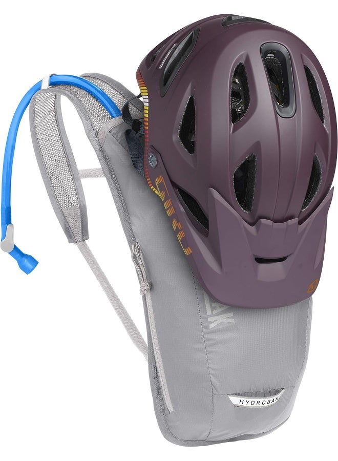 كاميلباك حقيبة ترطيب للدراجات CamelBak Hydrobak Light للنساء بسعة 50 أونصة مع خزان Crux وتفاصيل عاكسة - Image 3