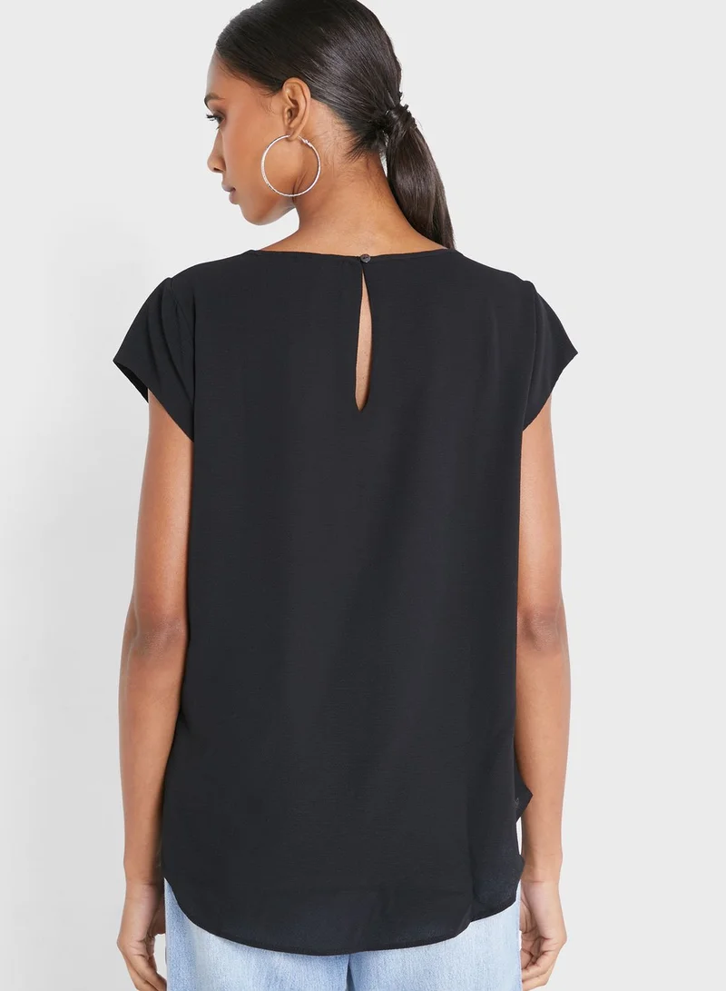 ONLY Round Neck Keyhole Back Top