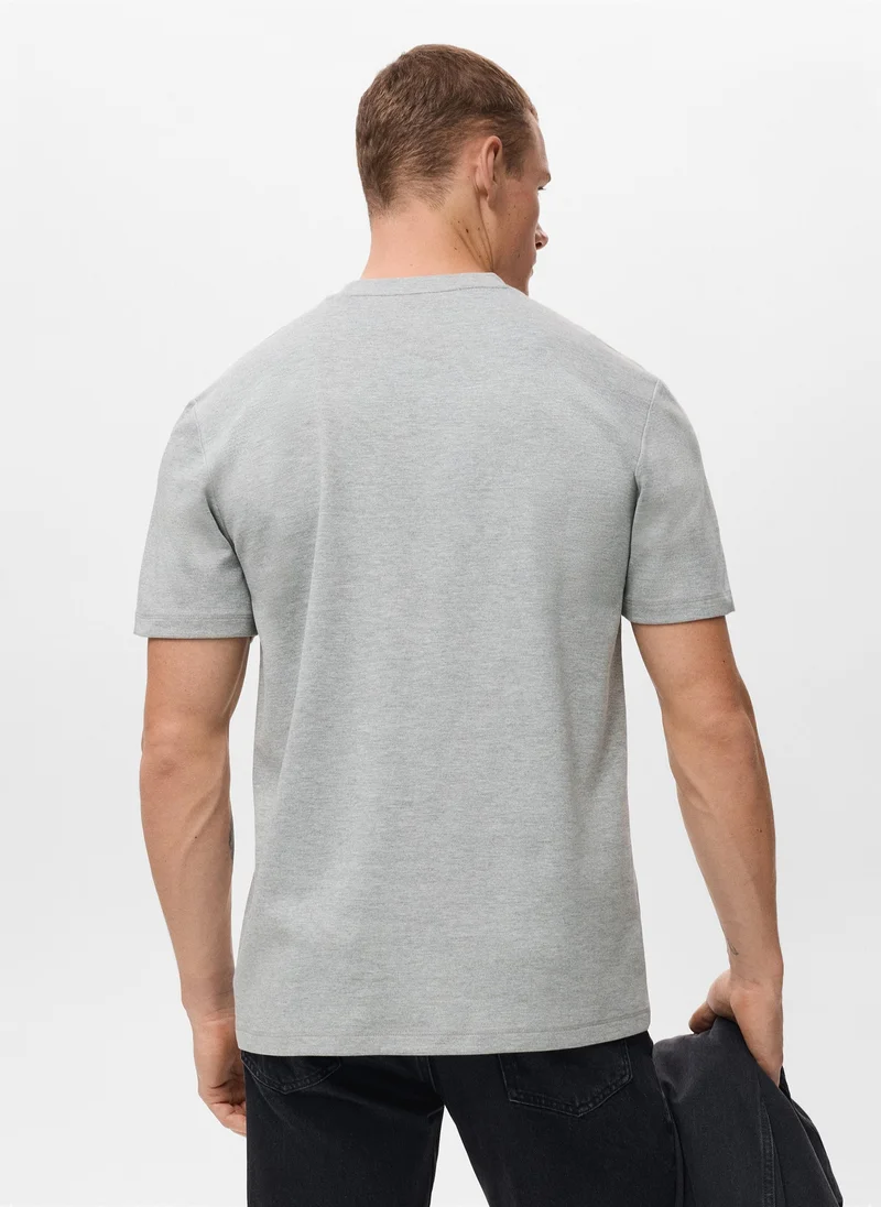 مانجو مان Casual Crew Neck T-Shirt