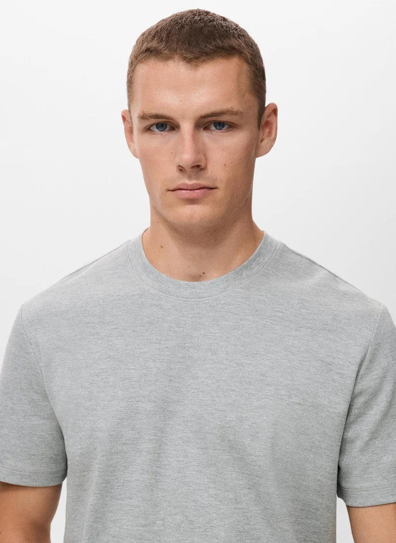 مانجو مان Casual Crew Neck T-Shirt