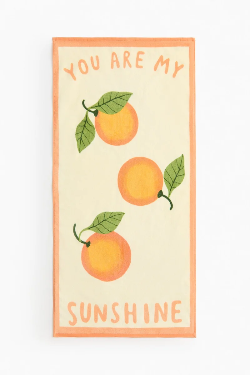 اتش اند ام منشفة للحمام مزينة بنقوش