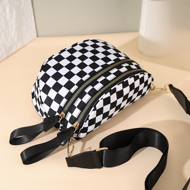 Women's Checkered Crossbody Bag Lightweight Casual Shoulder Bag - Image 4