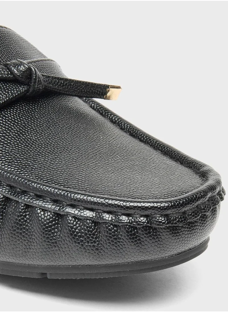shoexpress Tassel Moccasins