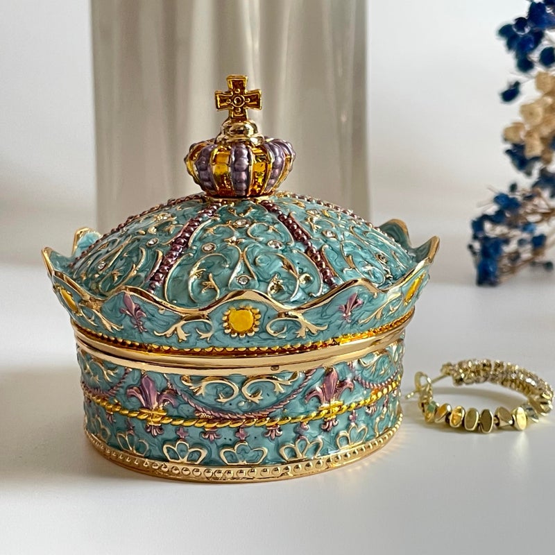 SIWOT Crown Design Jewelry Chest,Creative Vintage Metal Round Storage Box,Alloy Retro Patterned Gem Case (Golden Blue, Small) - Image 2