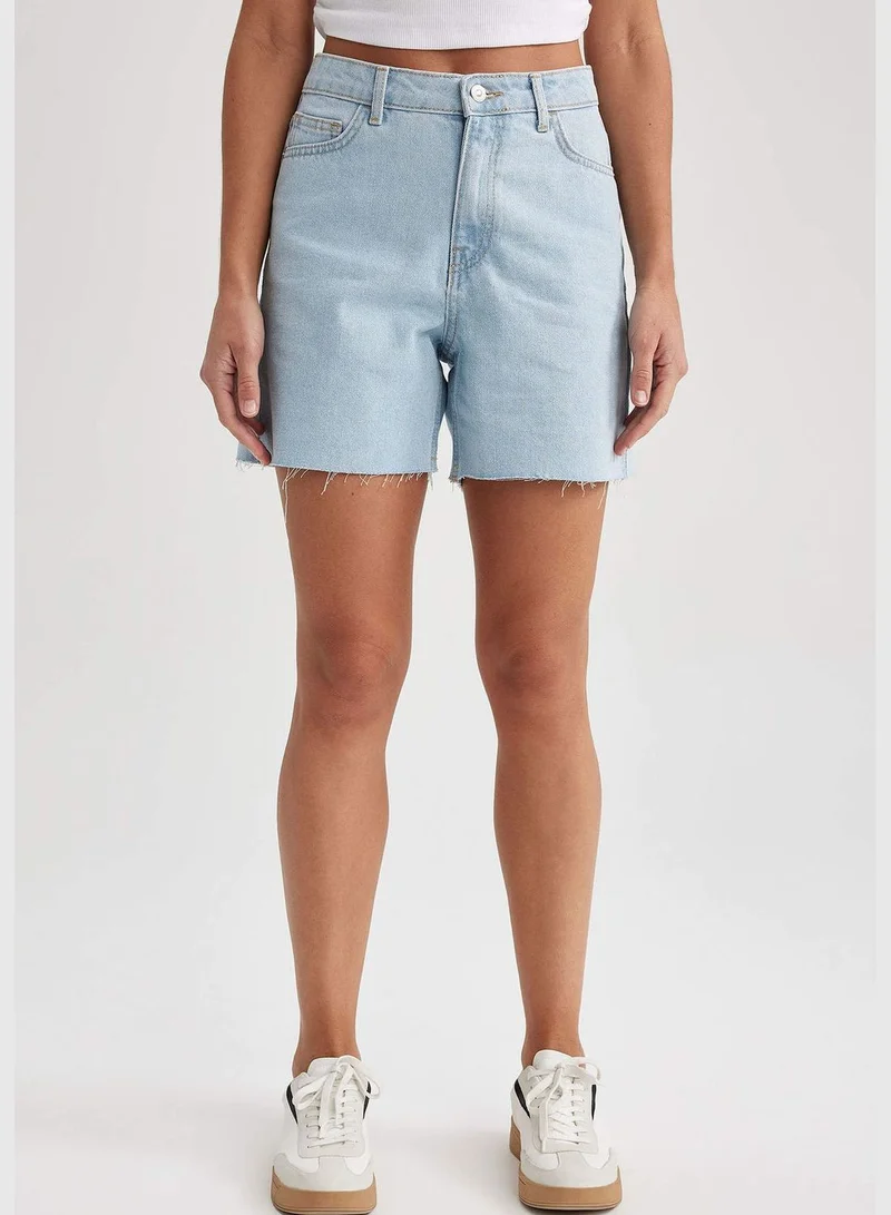 ديفاكتو Woman Boyfriend Denim Short