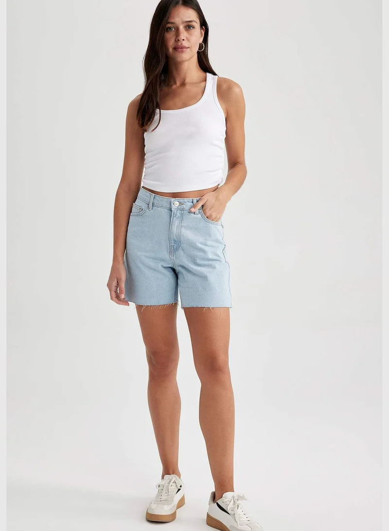 ديفاكتو Woman Boyfriend Denim Short